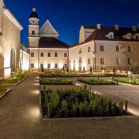 Domus Maria Hotel 3*