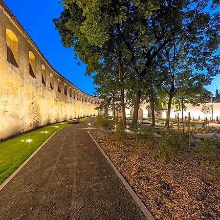 Domus Maria 3*