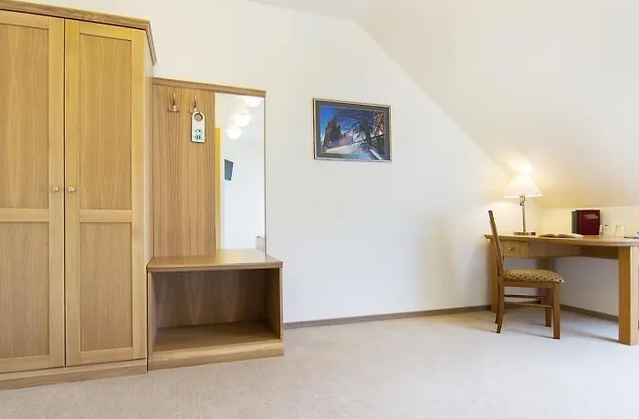 Hotel Domus Maria 3*