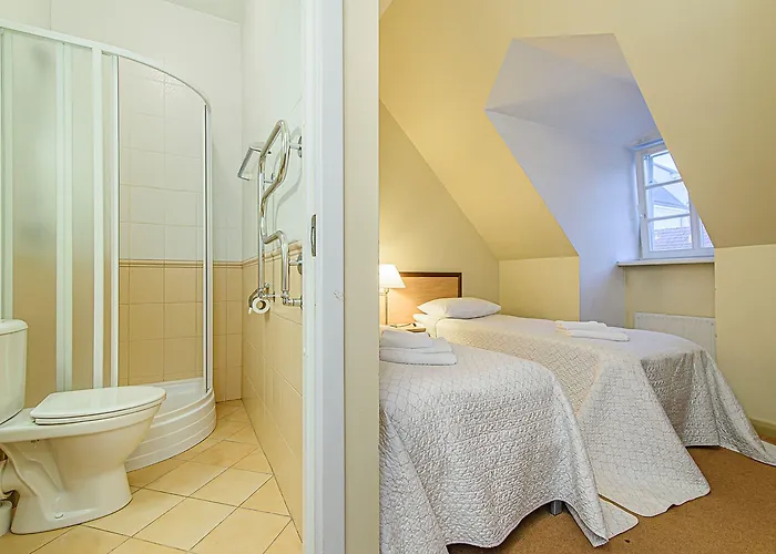 Domus Maria Hotell 3*