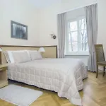 Domus Maria