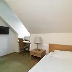 Domus Maria 3*