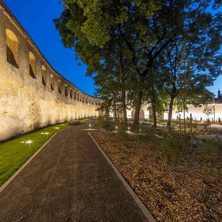 Domus Maria